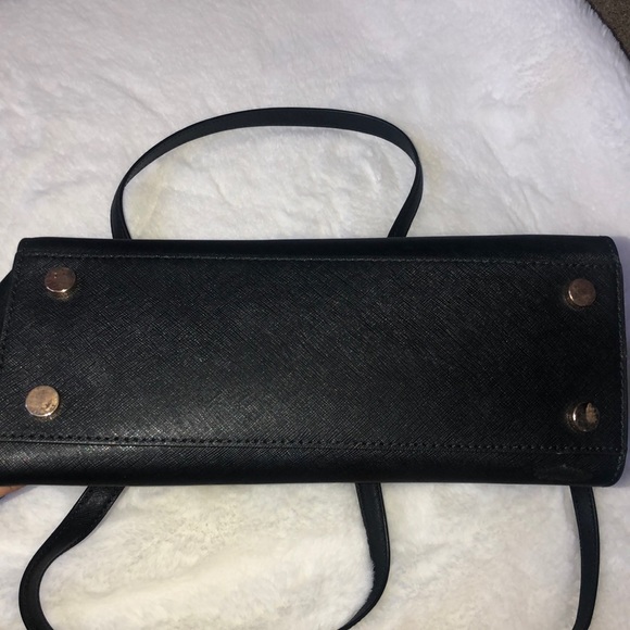 Authentic Michael Kors large satchel handbag - Picture 3 of 4